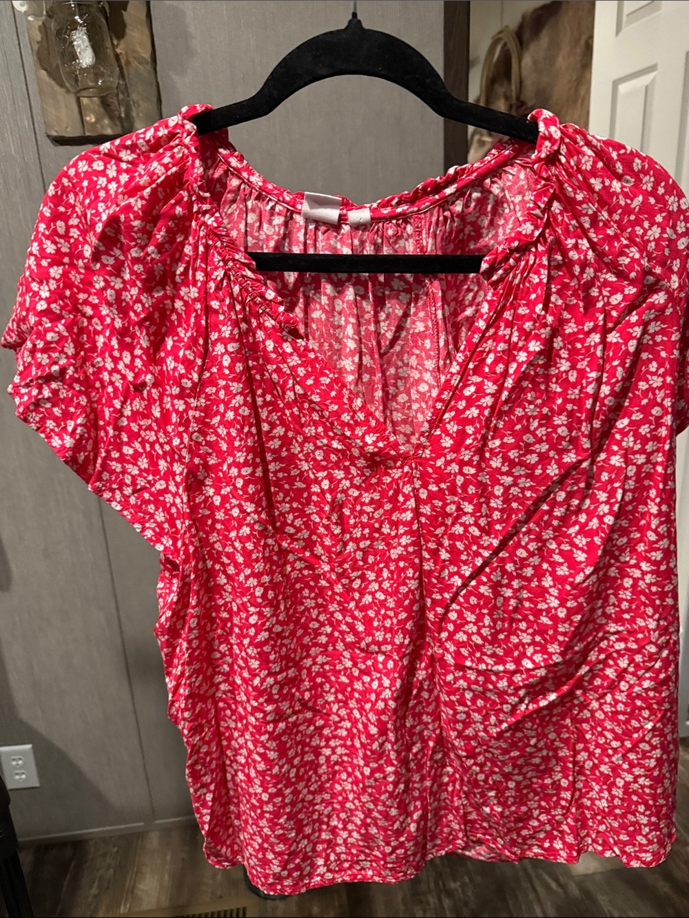 GAP Red Floral Short-Sleeve Peasant Blouse